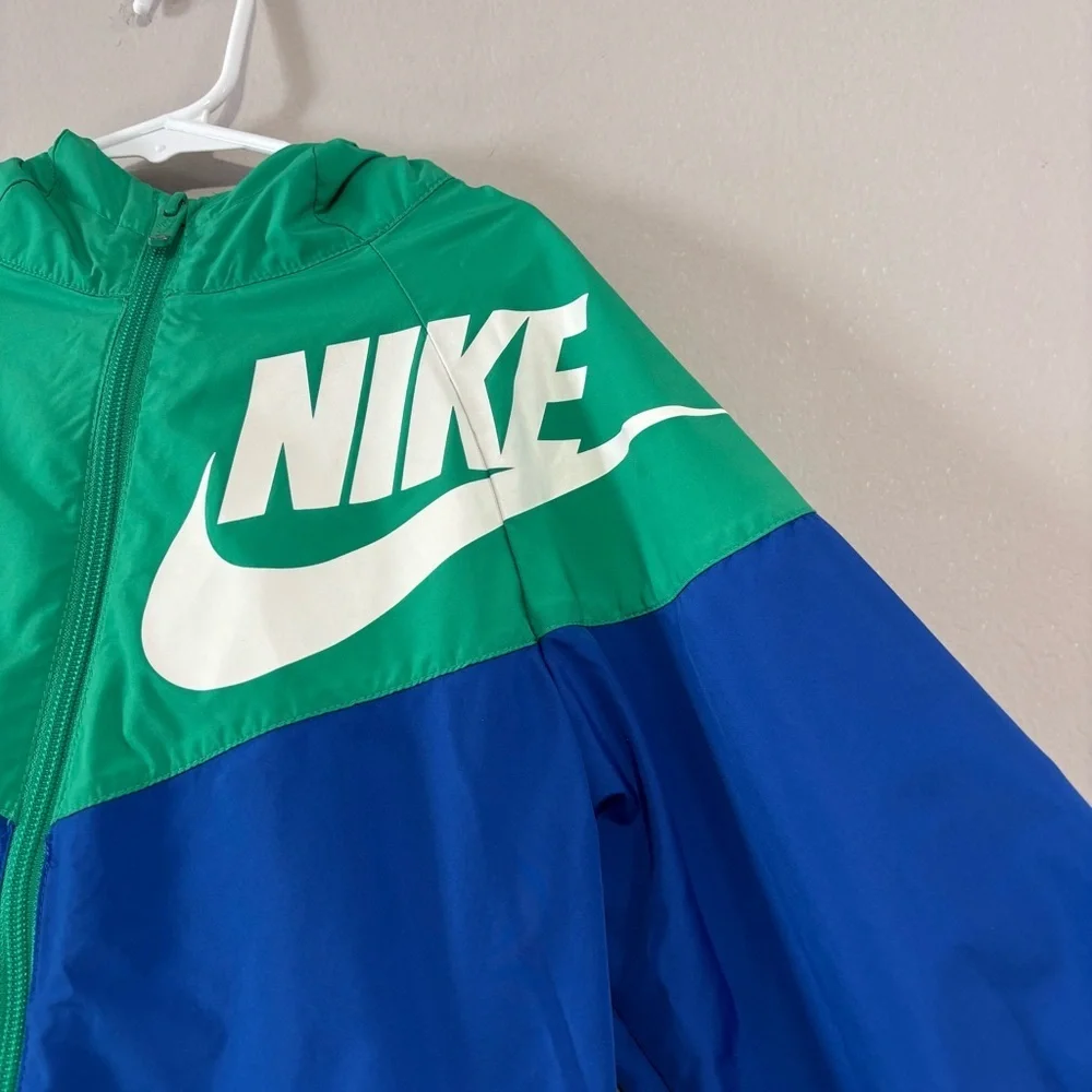 Nike‎ Kids Green and Blue Windbreaker. Size S